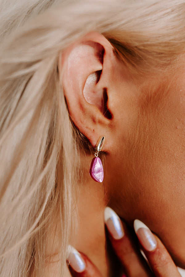 Kendra Scott Ivy Gold Drop Earrings in Deep Blush Mother-Of-Pearl Image - 2