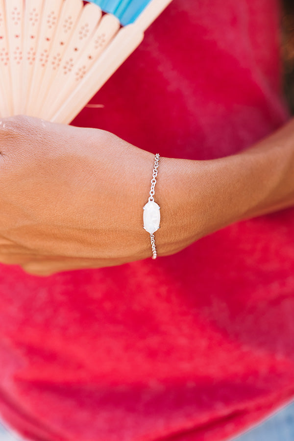 Kendra Scott Everlyne Silver Chain Bracelet in Ivory Mother-Of-Pearl Image - 2