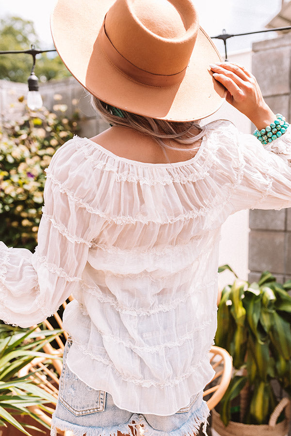 Set The Mood Top in Cream Image - 5