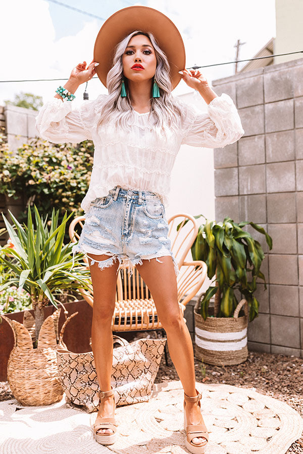 Set The Mood Top in Cream Image - 4