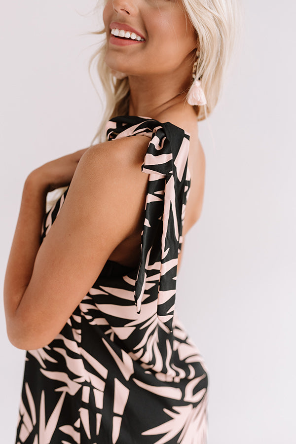 Cafe Au Lait Dress In Black Image - 4