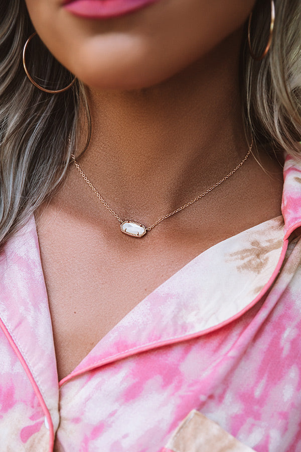 Kendra Scott Elisa Rose Gold Pendant Necklace in Ivory Pearl Image - 2