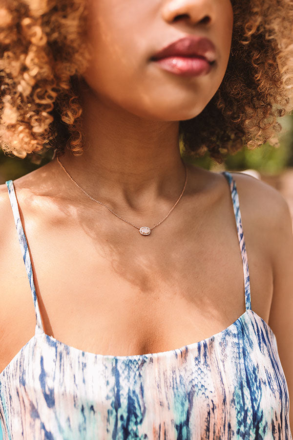 Kendra Scott Chelsea Gold Pendant Necklace in Iridescent Drusy Image - 1