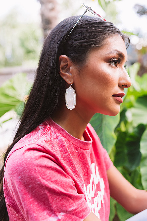 Kendra Scott Danielle Silver Drop Earrings in Ivory Mother-Of-Pearl Image - 2