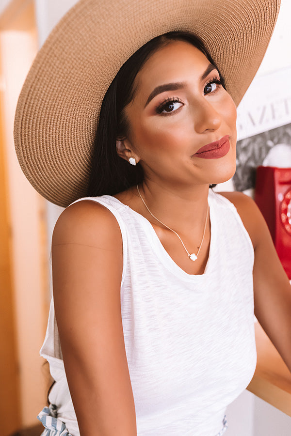 Kendra Scott Tessa Gold Stud Earrings in White Pearl Image - 1