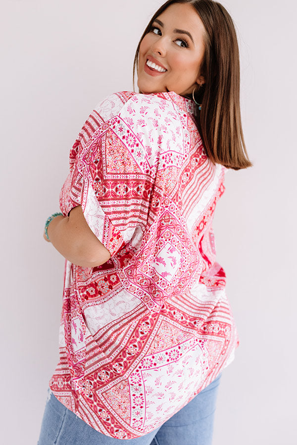 Weekend Hours Shift Top Curves Image - 5