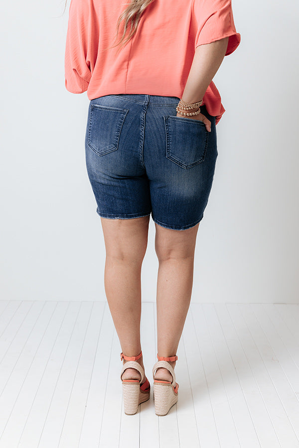 The Tucker Midrise Button Up Shorts Curves Image - 5