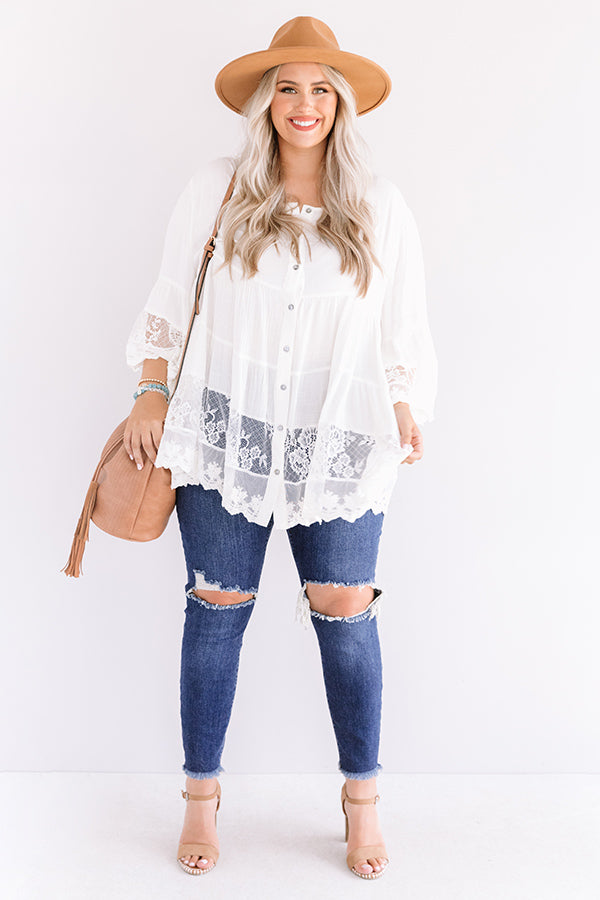 Close Call Lace Top in Ivory Curves Image - 3