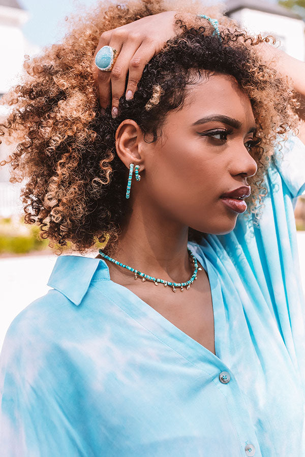 Kendra Scott Reece Gold Small Hoop Earrings in Sea Green Mix Image - 2