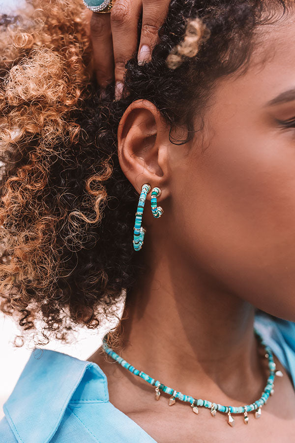 Kendra Scott Reece Gold Huggie Earrings in Sea Green Mix Image - 1