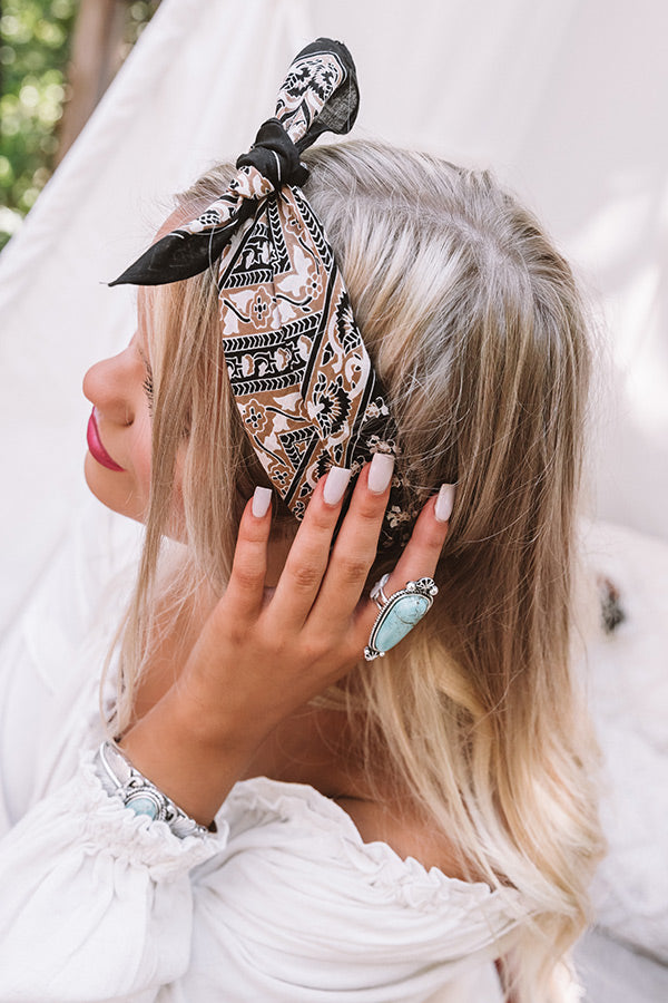 Chicago Times Scarf In Black Image - 3