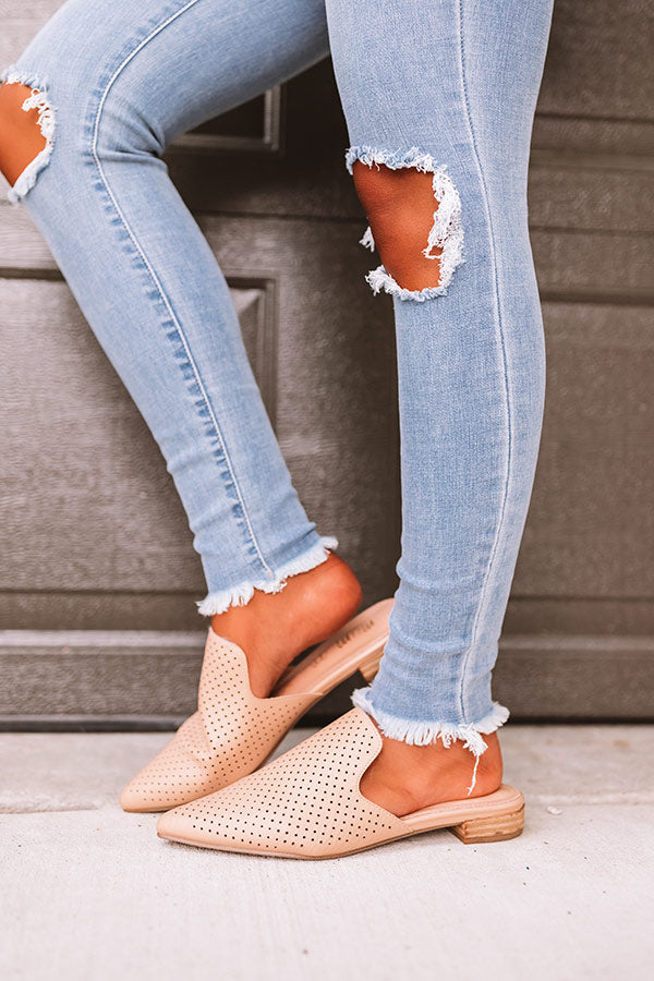 The Swift Perforated Flat In Iced Latte Image - 2