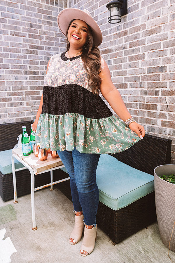 Winery Welcome Shift Top In Taupe Curves Image - 2