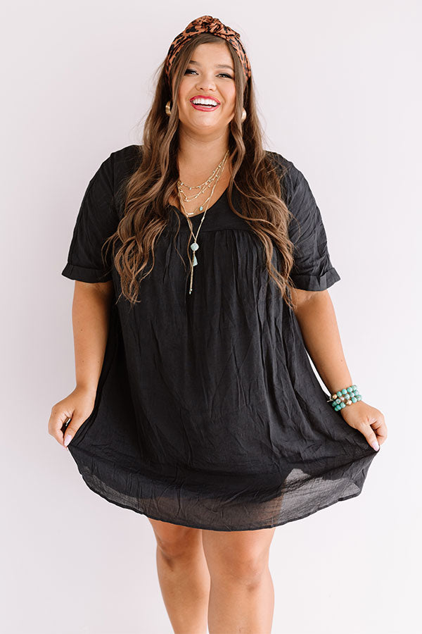 Uptown Meetup Shift Dress In Black Curves Image - 3