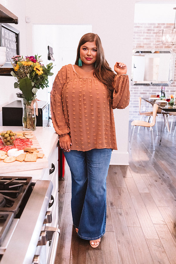 Chic On The Side Babydoll Top In Mocha Curves Image - 1