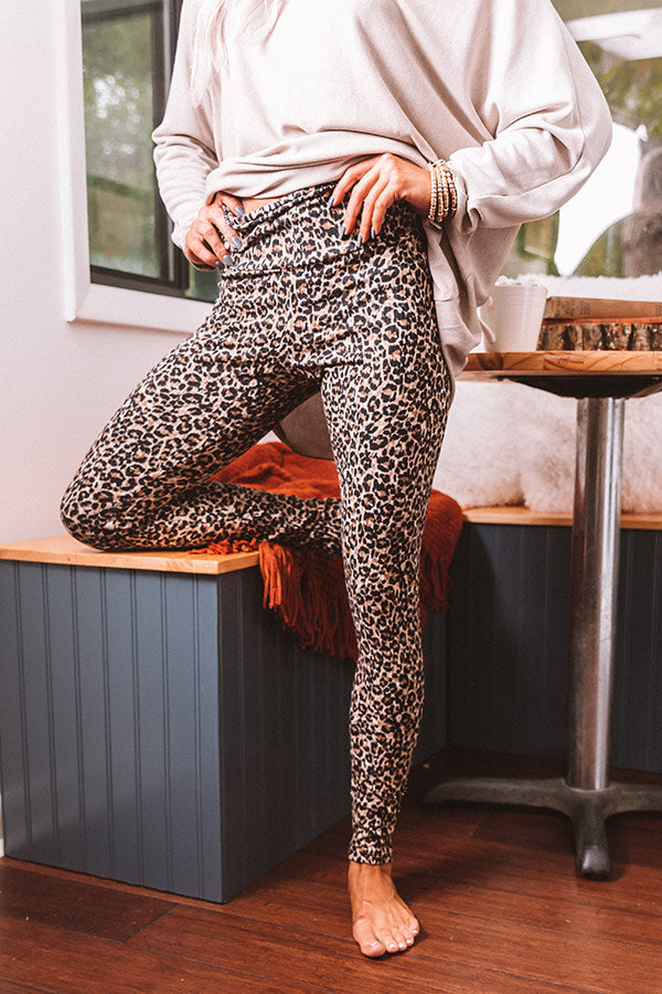 Lady Of Leisure Leopard Legging Image - 3