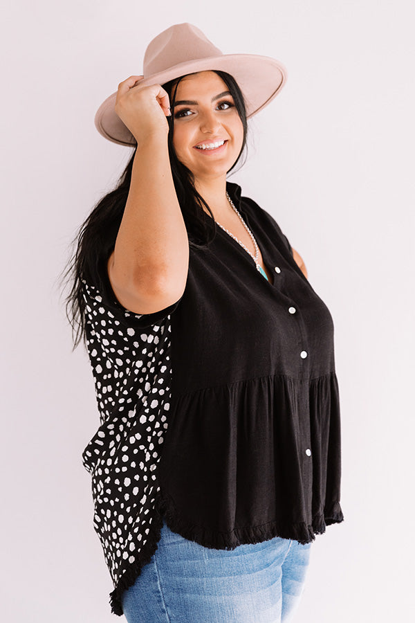 Success Story Shift Top In Black Curves Image - 1
