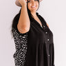 Success Story Shift Top In Black Curves Image - 1