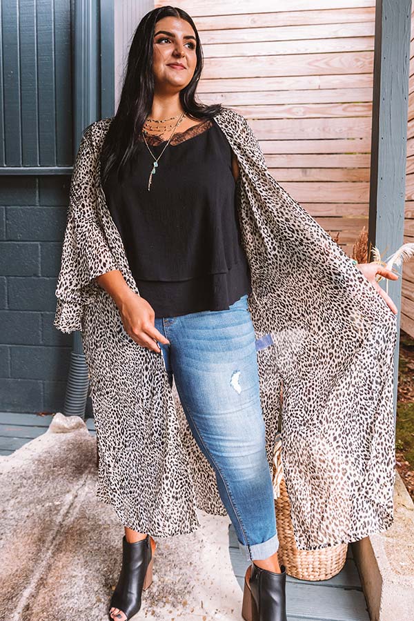 Napa Nights Leopard Duster Curves Image - 3