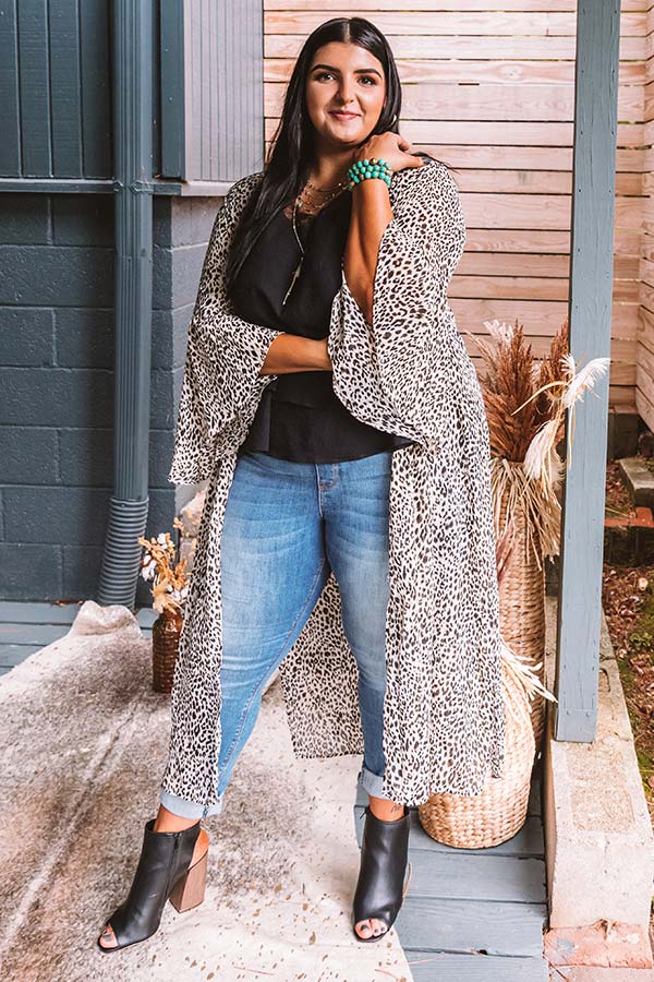 Napa Nights Leopard Duster Curves Image - 1