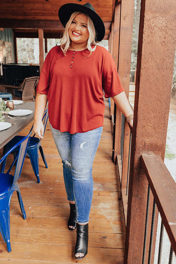 Denver Destination Shift Top In Crimson   Curves Image - 2