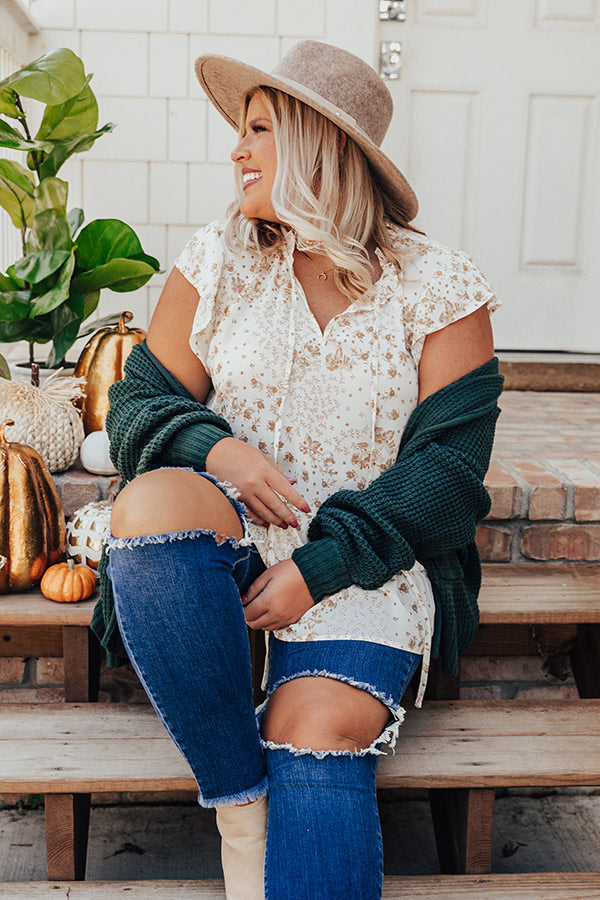 Take My Time Shift Top Curves Image - 1