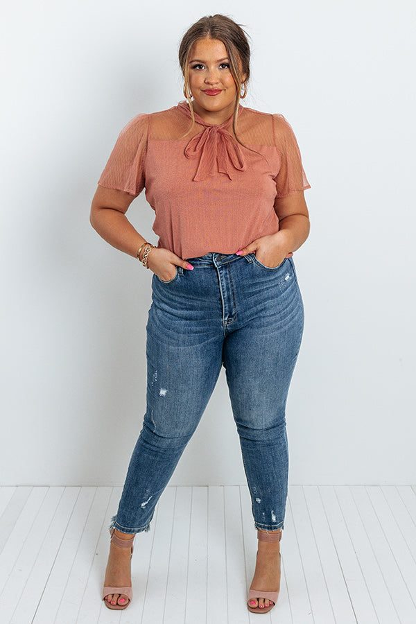 Stole The Show Shift Top In Blush Curves Image - 2