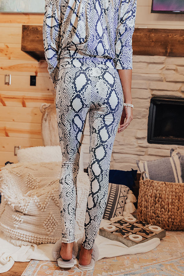 Chill Mood Snake Print Legging Image - 4