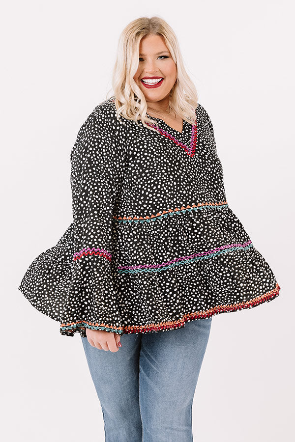 Rare Find Embroidered Shift Top  Curves Image - 1