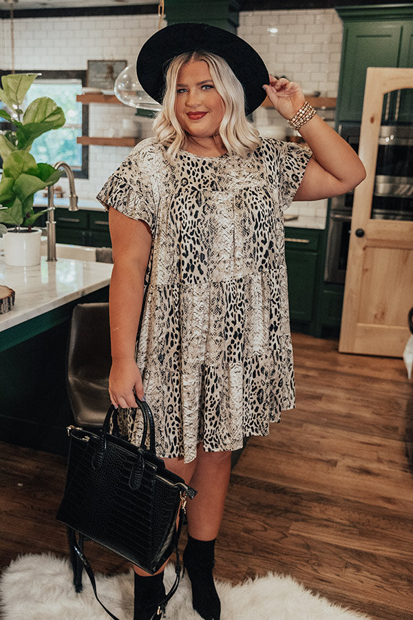 Here And Now Shift Dress Curves Image - 4