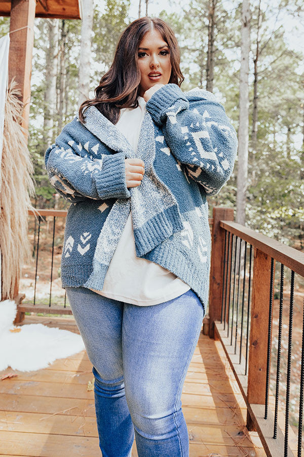 Campfires And Friends Cardigan In Teal   Curves Image - 4