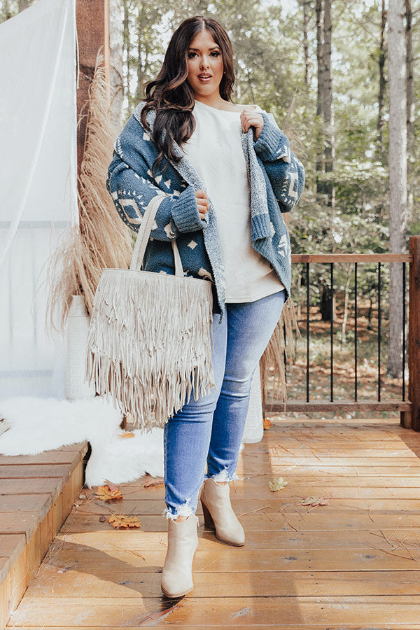 Campfires And Friends Cardigan In Teal   Curves Image - 1