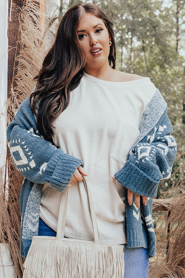 Campfires And Friends Cardigan In Teal   Curves Image - 3