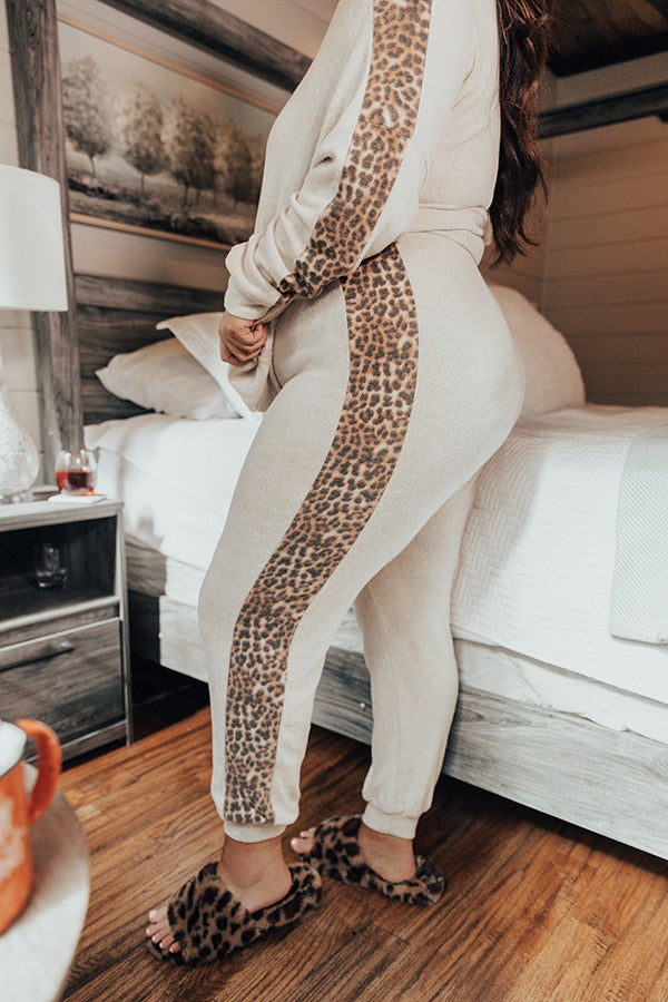 Cozier Here Joggers Curves Image - 4