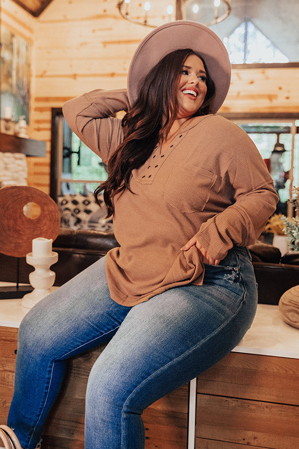 Hidden Trail Henley Top In Mocha Curves Image - 1