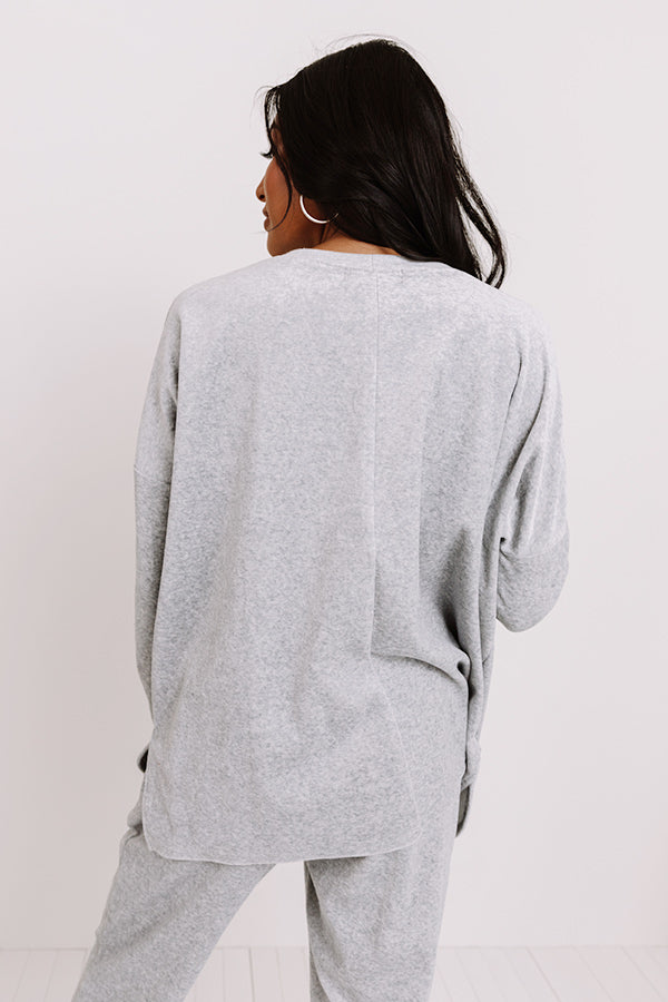 Queen Of Comfort Velour Sweatshirt In Grey Image - 5