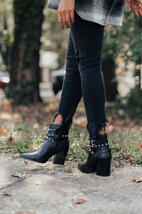 Steve Madden Cala Leather Bootie in Black Image - 4
