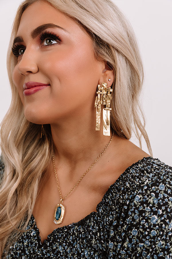 Kendra Scott Holland Statement Earrings in Vintage Gold Image - 1