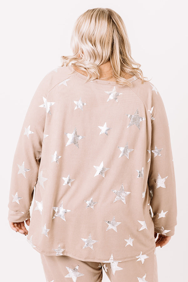 Stargazing And Smooches Top    Curves Image - 3