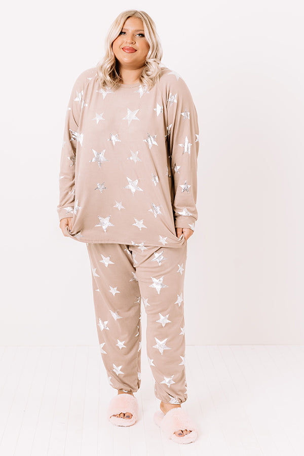 Stargazing And Smooches Top    Curves Image - 1