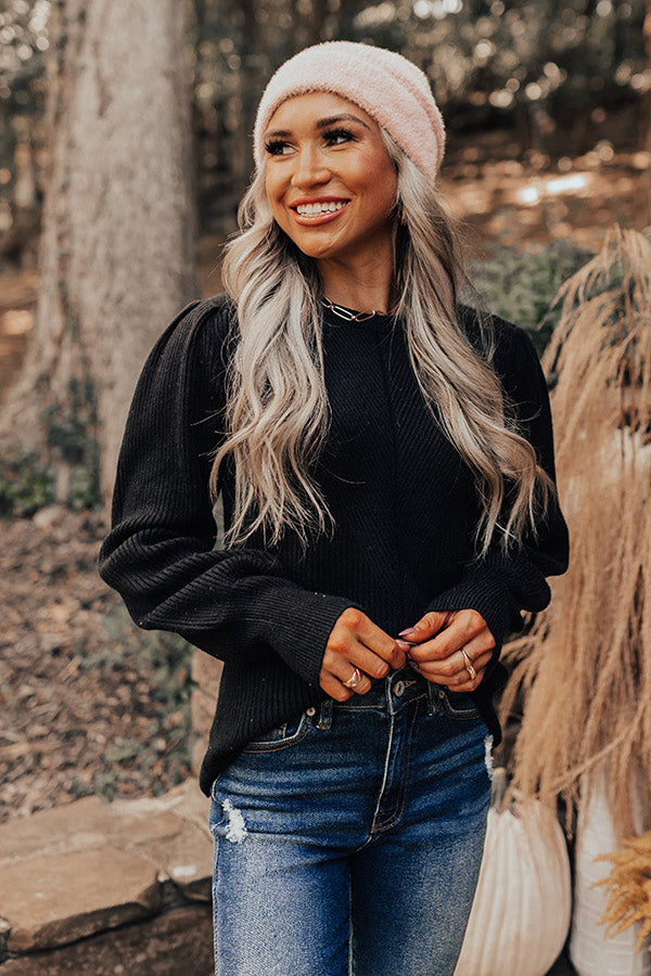 European Holiday Sweater Top in Black Image - 1