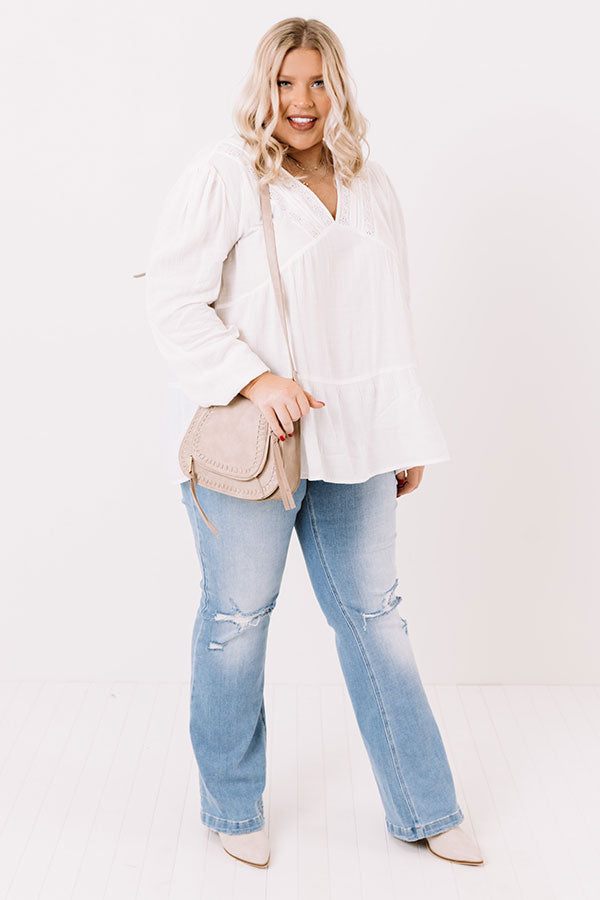KanCan The Nikky Midrise Distressed Flare in Light Wash Curves Image - 4