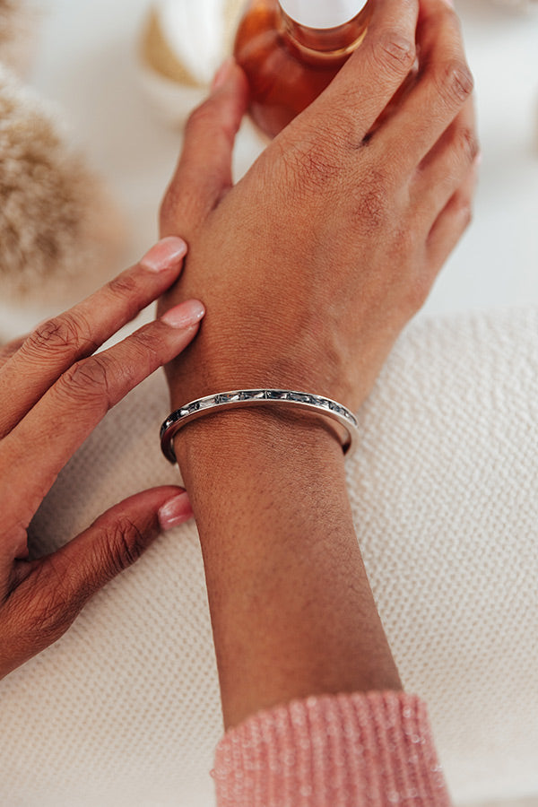 Kendra Scott Jack Silver Cuff Bracelet in Charcoal Gray Crystal Image - 2