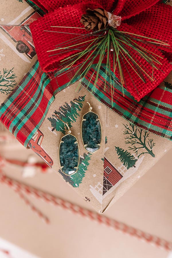 Kendra Scott Faceted Elle Gold Drop Earrings in Green Apatite Image - 1