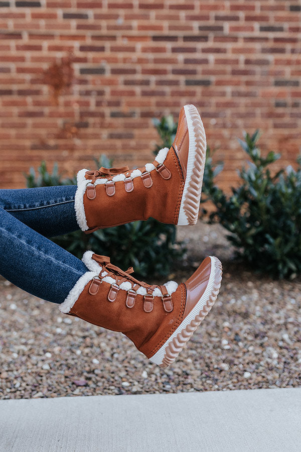 The Ula Flannel Lined Boot In Maple