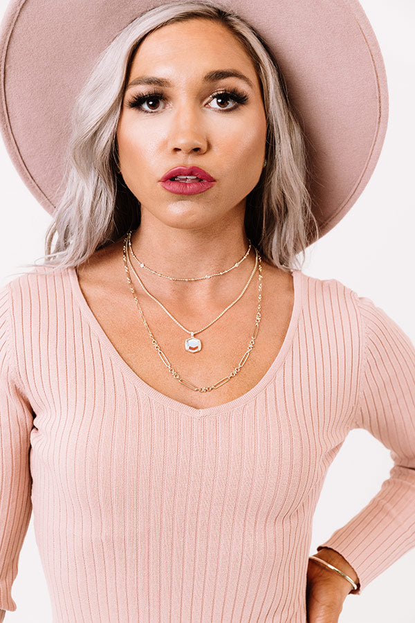 Kendra Scott Davis Gold Triple Strand Necklace in Dichroic Glass Image - 2