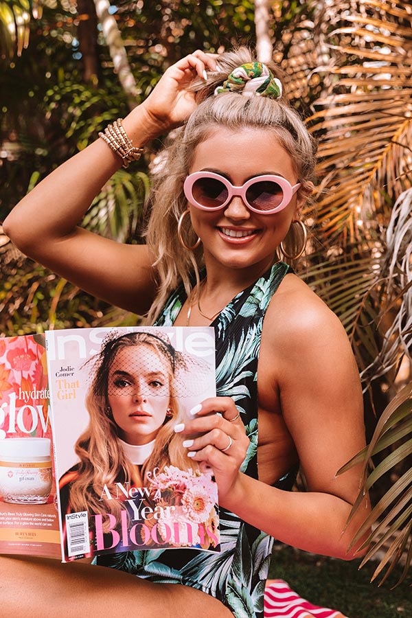 Microfiber Towel Scrunchie Set in Palm Print Image - 5