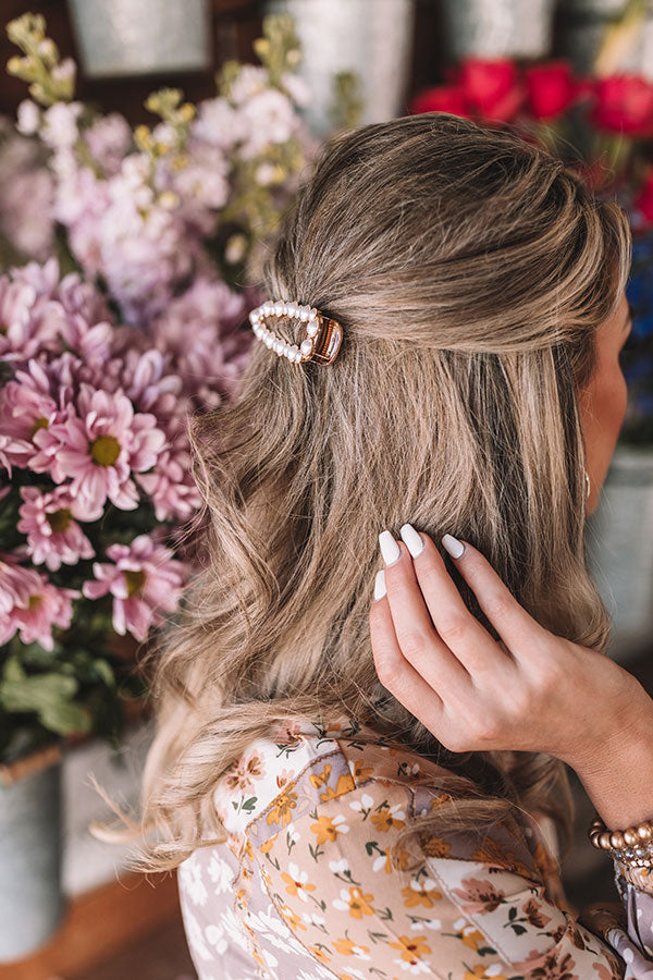 Open Shape Pearl Barrette Image - 3