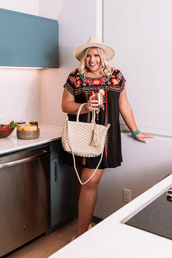 Coastal Service Embroidered Dress   Curves Image - 2