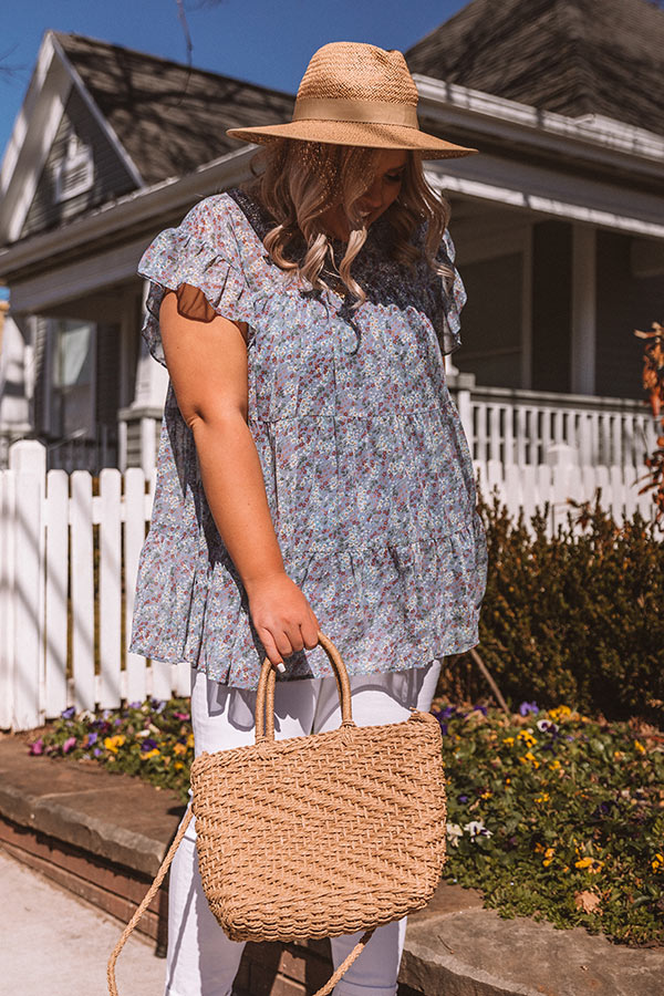 Under The Gazebo Shift Top Curves Image - 4